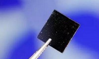 我國成功研制出石墨烯超強電池 充電只需7秒鐘續(xù)航35公里