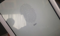 小米新專利 全屏幕指紋識別+3D Touch?