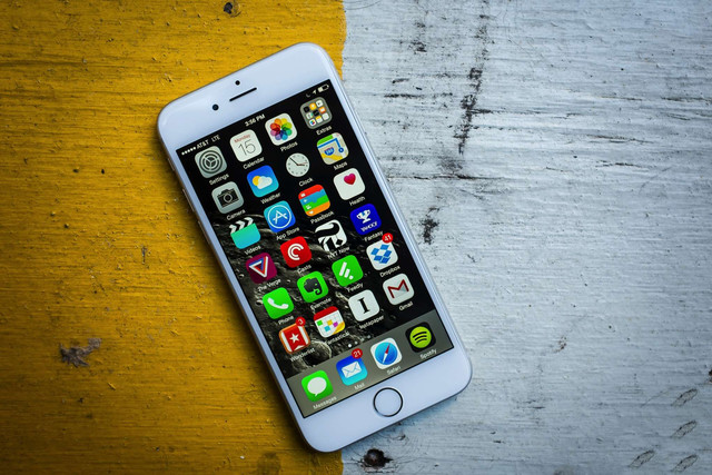 實屬罕見  中國用戶為何不買iPhone 6S？