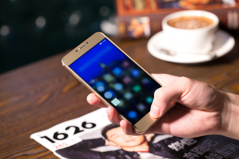 金立S6 Pro 重磅發(fā)布  4GB RAM+ 97%金屬機(jī)身 售價(jià)1999元