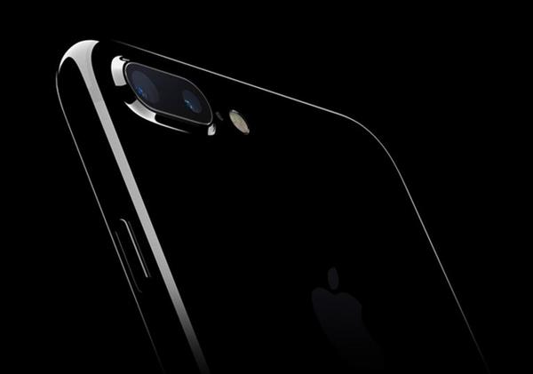iPhone 7配置已被安卓“玩爛”？為啥還賣這么好