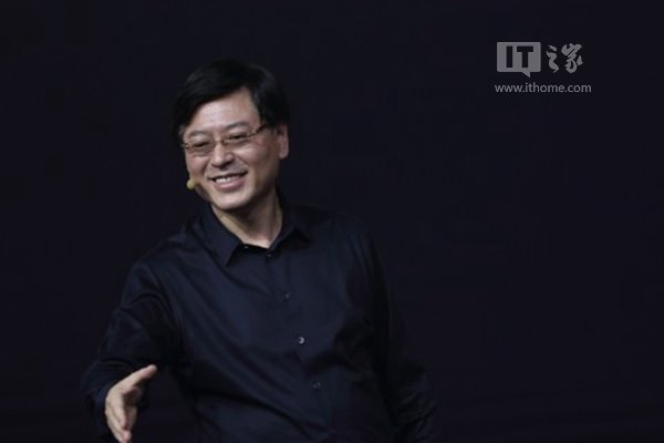 聯(lián)想楊元慶：Moto Z銷量已達(dá)200萬臺(tái)，堪比當(dāng)年蘋果iPhone