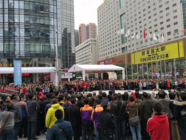 中國(guó)電子第一街升級(jí)完成 華強(qiáng)北重新開(kāi)張