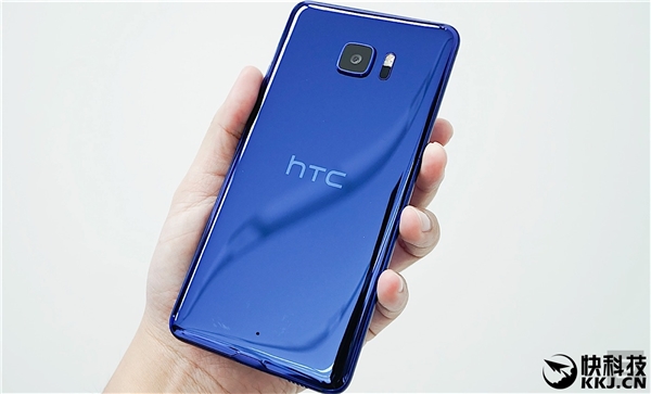 HTC手機(jī)老大親自為新機(jī)撰稿 臺(tái)灣網(wǎng)友讀完驚呆了