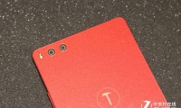 雙攝正當(dāng)紅 深挖錘子堅(jiān)果Pro攝像頭背后推手