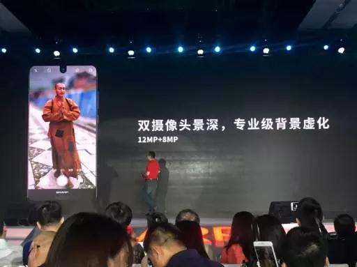 全球首創(chuàng)“三雙攝像” 幕后推手除了富士康還有？