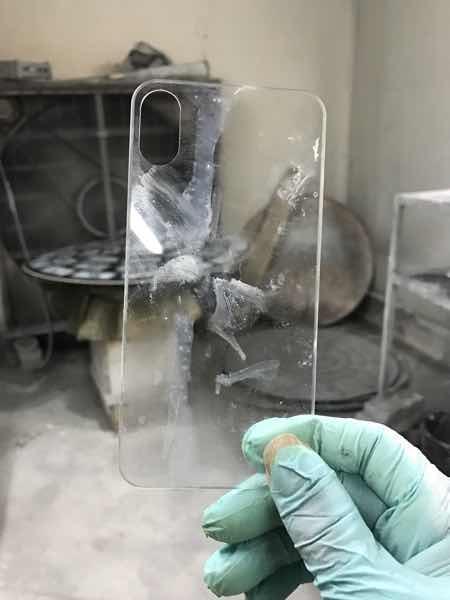 顯示行業(yè)最大驚喜,iPhone8 顯示模組爆光