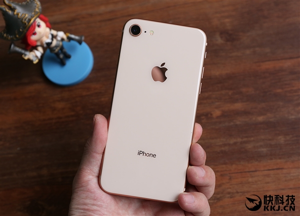iPhone 8內(nèi)存/基帶確認(rèn)！蘋(píng)果這次太厚道