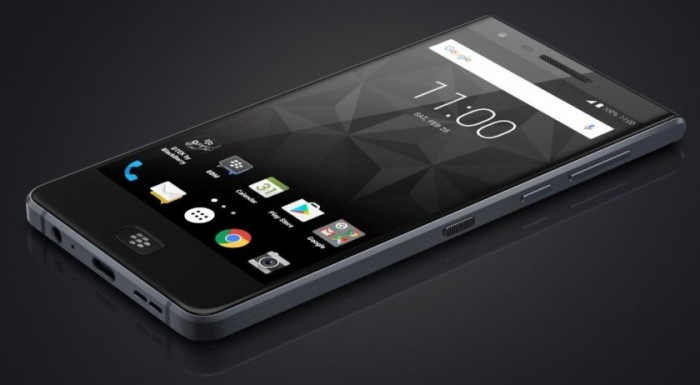 黑莓與TCL正式發(fā)布全觸屏機型 BlackBerry Motion