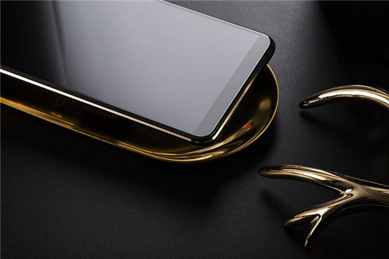 vivo X20全面屏手機(jī)黑金旗艦版開(kāi)啟預(yù)售