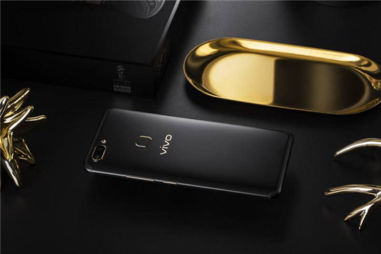 vivo X20全面屏手機(jī)黑金旗艦版開(kāi)啟預(yù)售