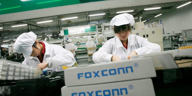 富士康十年來最大利潤下降:iPhone X影響
