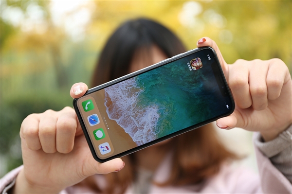 iPhone X二代曝光:將有6.5英寸Plus和廉價(jià)版