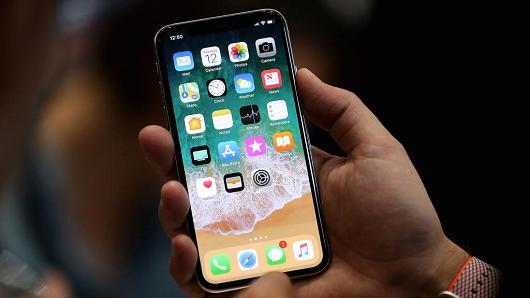 高盛下調(diào)蘋果iPhone今年前兩個(gè)季度銷量預(yù)期