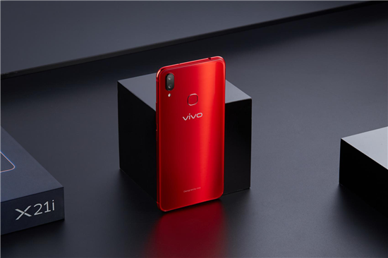 vivo X21i寶石紅