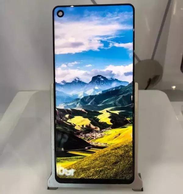 SID2018，AMOLED/MicroLED/LTPS顯示技術(shù)爭奇斗艷