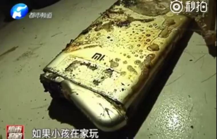 疑似小米手機(jī)突然發(fā)生爆炸，1歲女童被燒傷