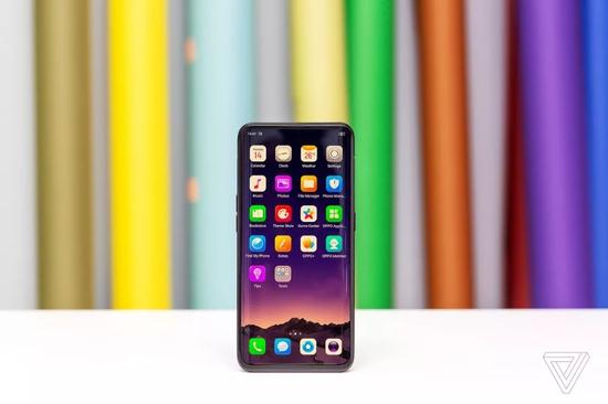 去年iPhone X定價(jià)1000美元惹爭議 如今這價(jià)格很常見