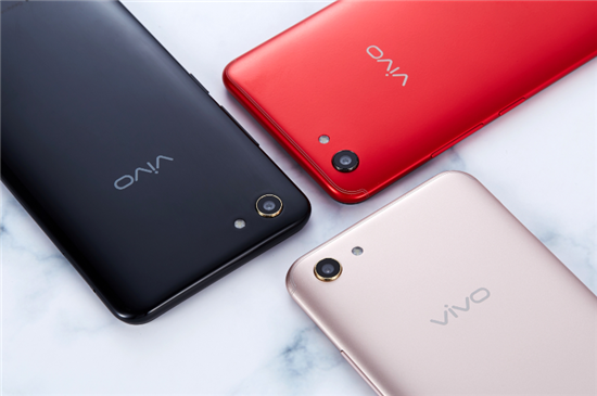 vivo Y81s首發(fā)圖賞：全屏視野暢玩不停，引領(lǐng)千元機(jī)新潮流