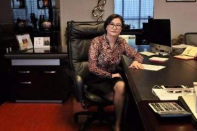 半年暗虧近4億！女首富的藍(lán)思科技靠誰活著