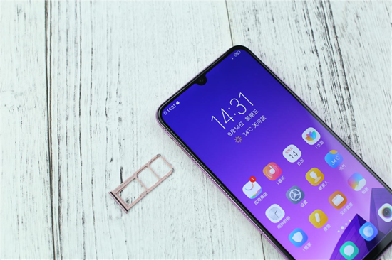 vivo Y97全面測(cè)評(píng)：AI無(wú)處不在，詮釋中端機(jī)型新體驗(yàn)