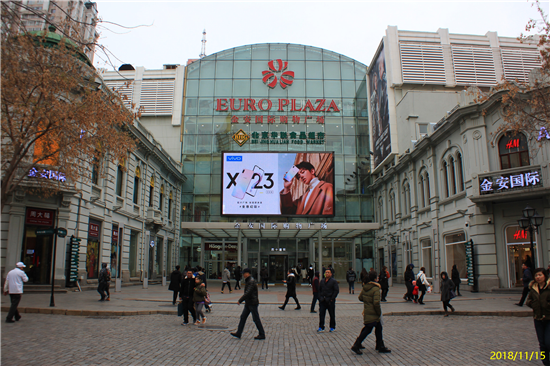 vivo X23幻彩版發(fā)售在即，代言人蔡徐坤刷屏全城