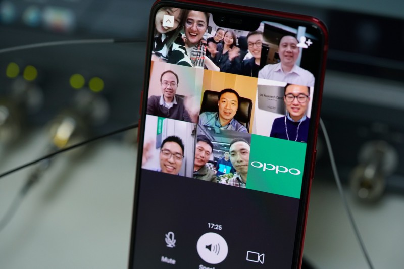 OPPO實(shí)現(xiàn)全球首次5G微信視頻通話 多人連線超過(guò)17分鐘