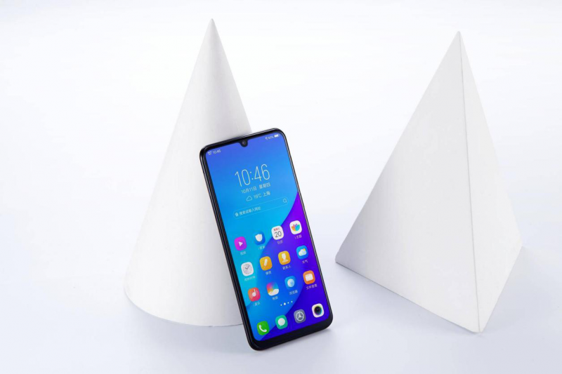 憑強(qiáng)勁性能笑傲江湖，vivo Z3雙十二再送福利