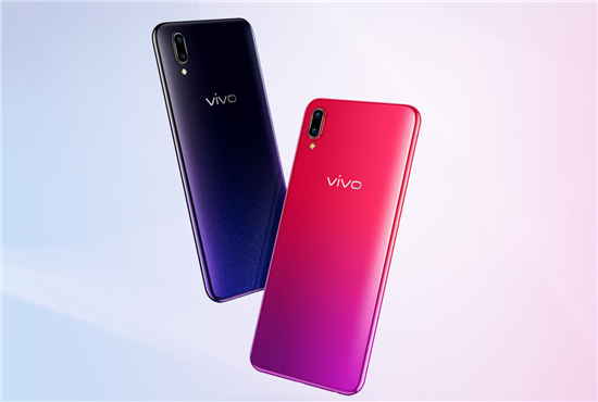 vivo Y93標(biāo)準(zhǔn)版開(kāi)售，除了水滴屏，這些亮點(diǎn)同樣出色