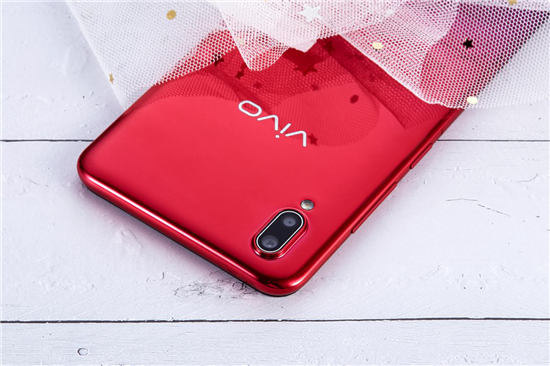 vivo Y93s拍照實測：AI加持，高顏值千元拍照利器