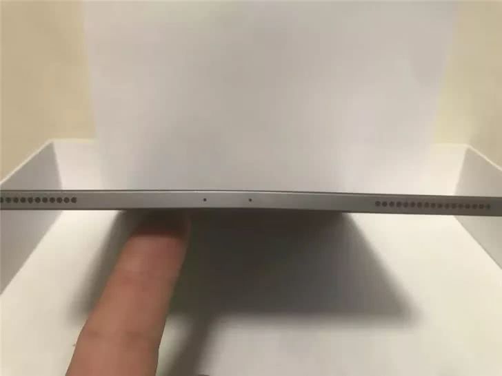 新版iPad Pro機身彎曲，但蘋果稱這不是缺陷