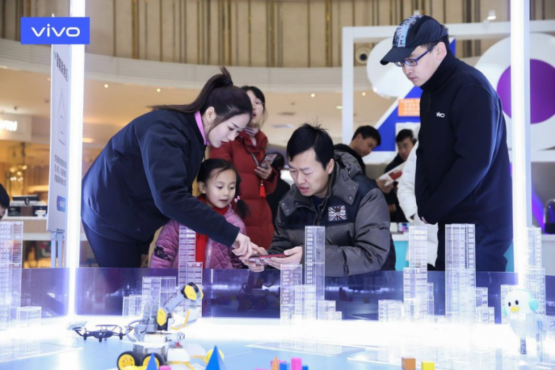 vivo全新智慧旗艦店盛大開業(yè)！8大城市震撼登陸