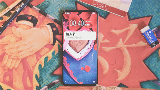vivo X23幻彩版情人節(jié)視頻引熱議，網(wǎng)友：這才是我的愛情