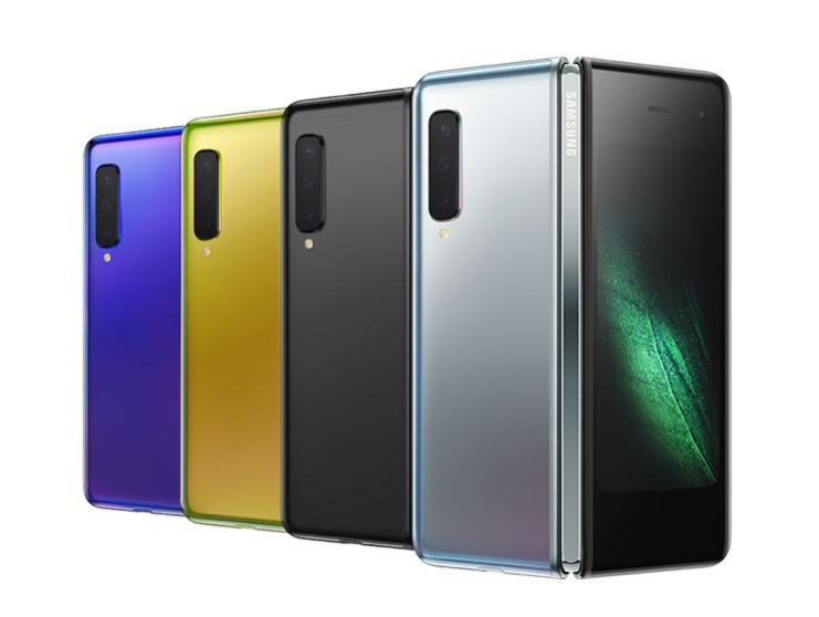開(kāi)創(chuàng )智能手機新品類(lèi):三星折疊手機Galaxy Fold解析