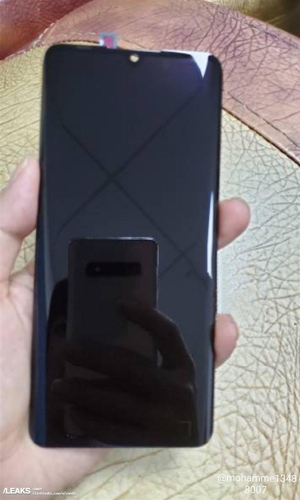 華為P30 Pro前面板曝光:采用雙曲面水滴屏