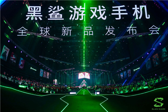 黑鯊游戲手機(jī)2實(shí)力詮釋“操控之王”，玩家體驗(yàn)再升級