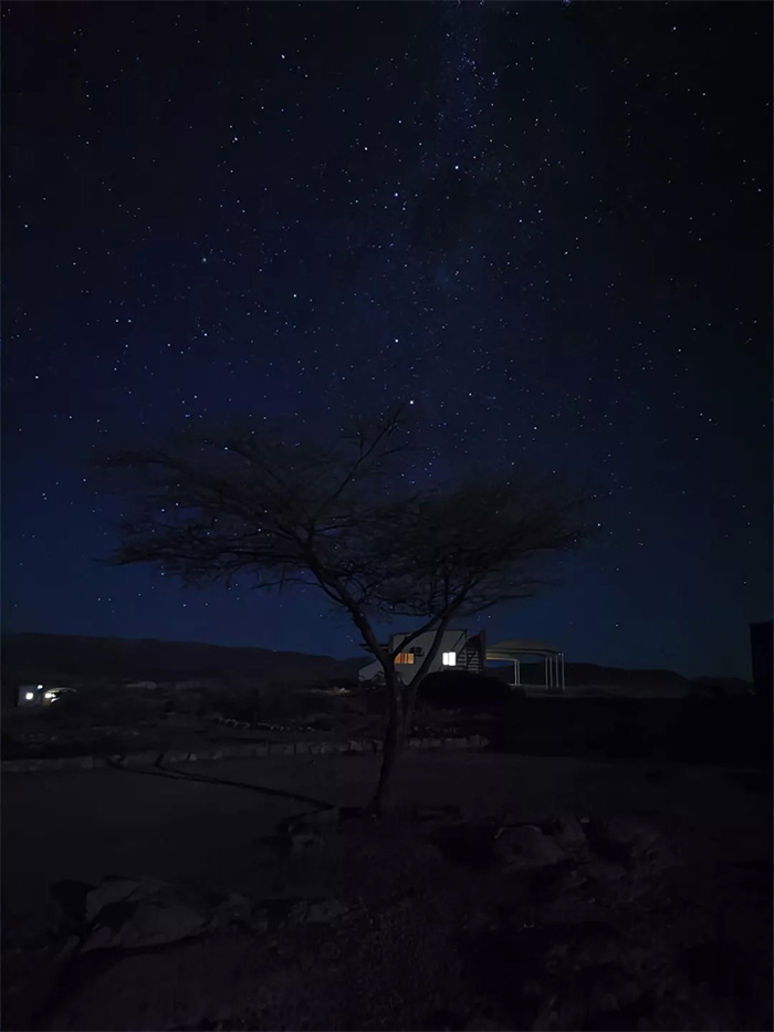 華為P30銀河樣張造假？攝影師公布樣張照：夜視儀名不虛傳