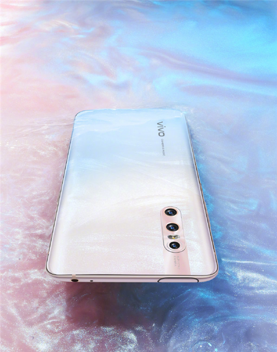 全新配色靈感問世 vivo X27印象夏日今日預(yù)售