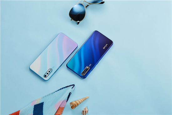 vivo Y7s雙色圖賞：光影之間，折射出碧波蕩漾的夏日風(fēng)情