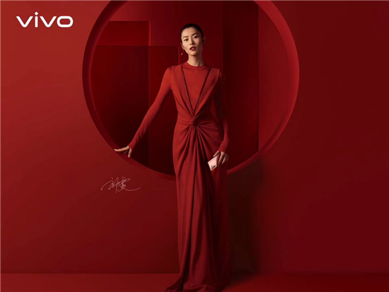 vivo劉雯三度聯(lián)手，vivo X30 5G旗艦新機(jī)時(shí)尚感爆表